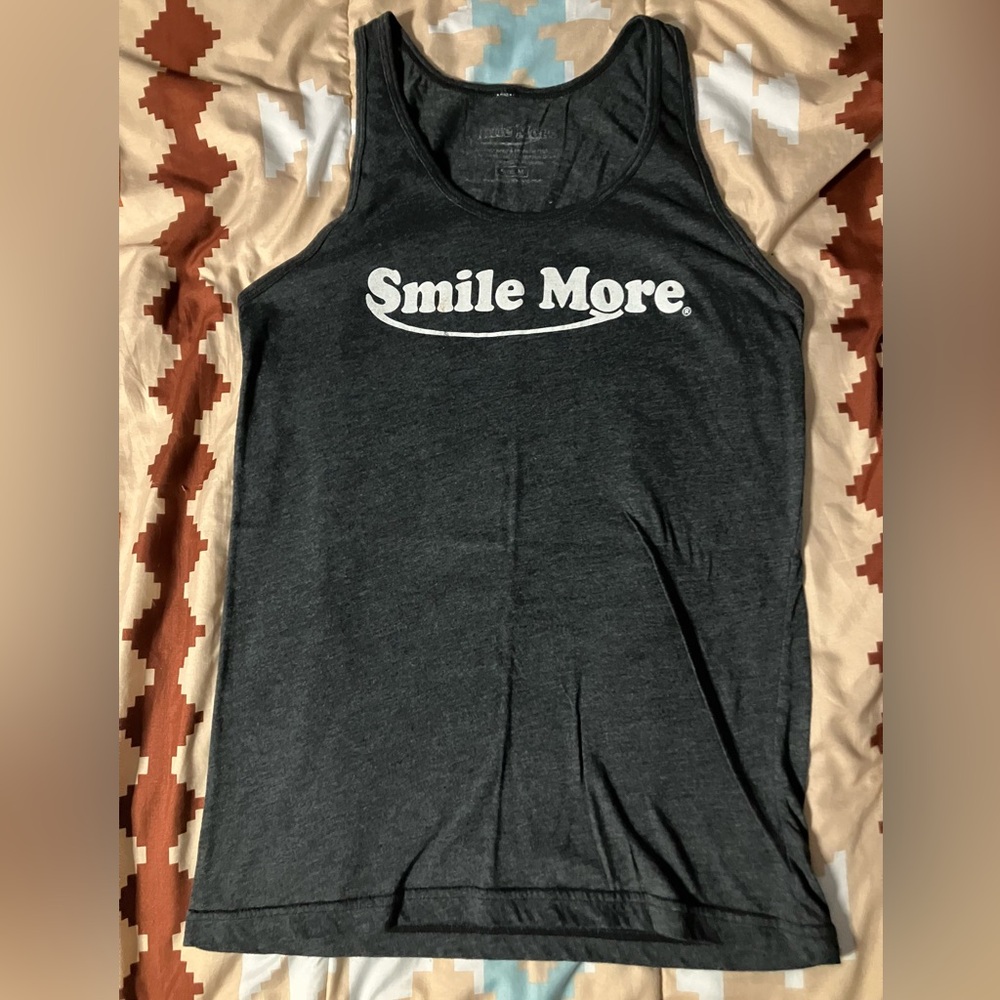 Roman Atwood “smile more” Women’s Tank Top